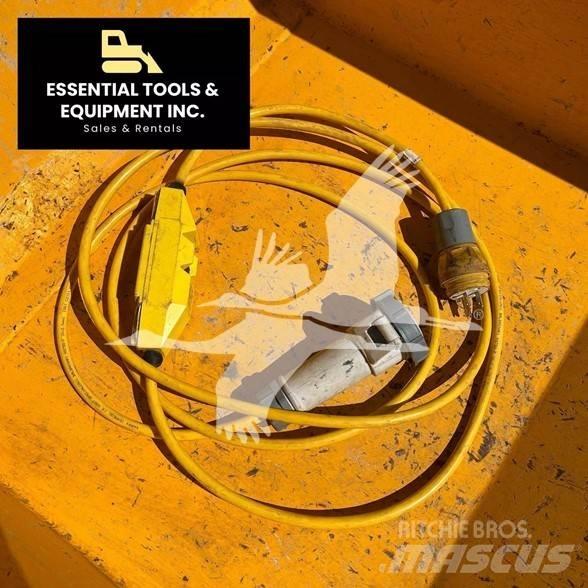 JCB HTD5E Belden kirma kamyonlar