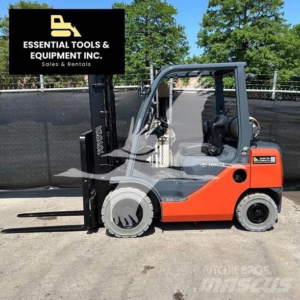 Toyota 8FGU25 Dizel forkliftler