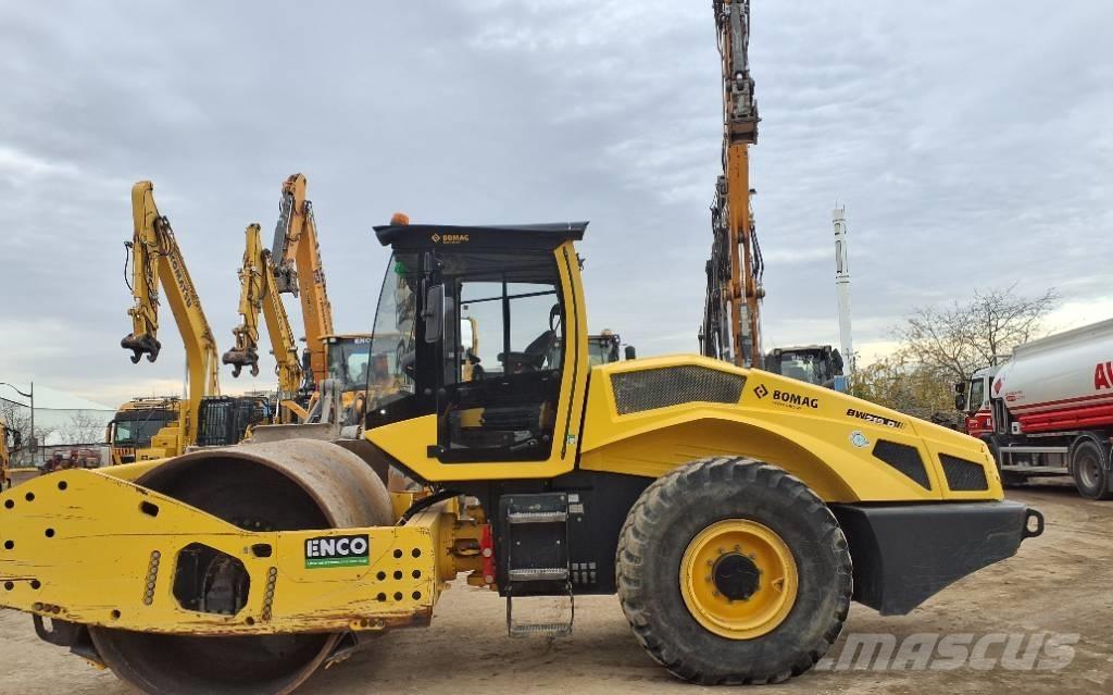 Bomag BW219D5 Sıkıştırma tokmakları