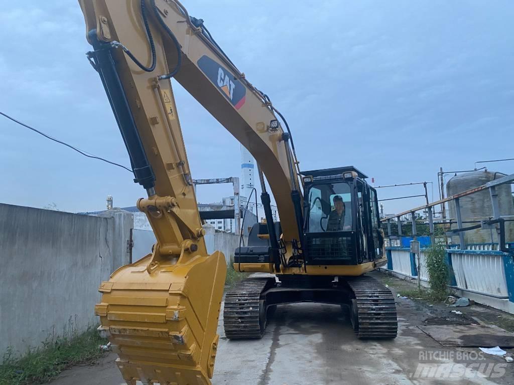 CAT 320 D Paletli ekskavatörler