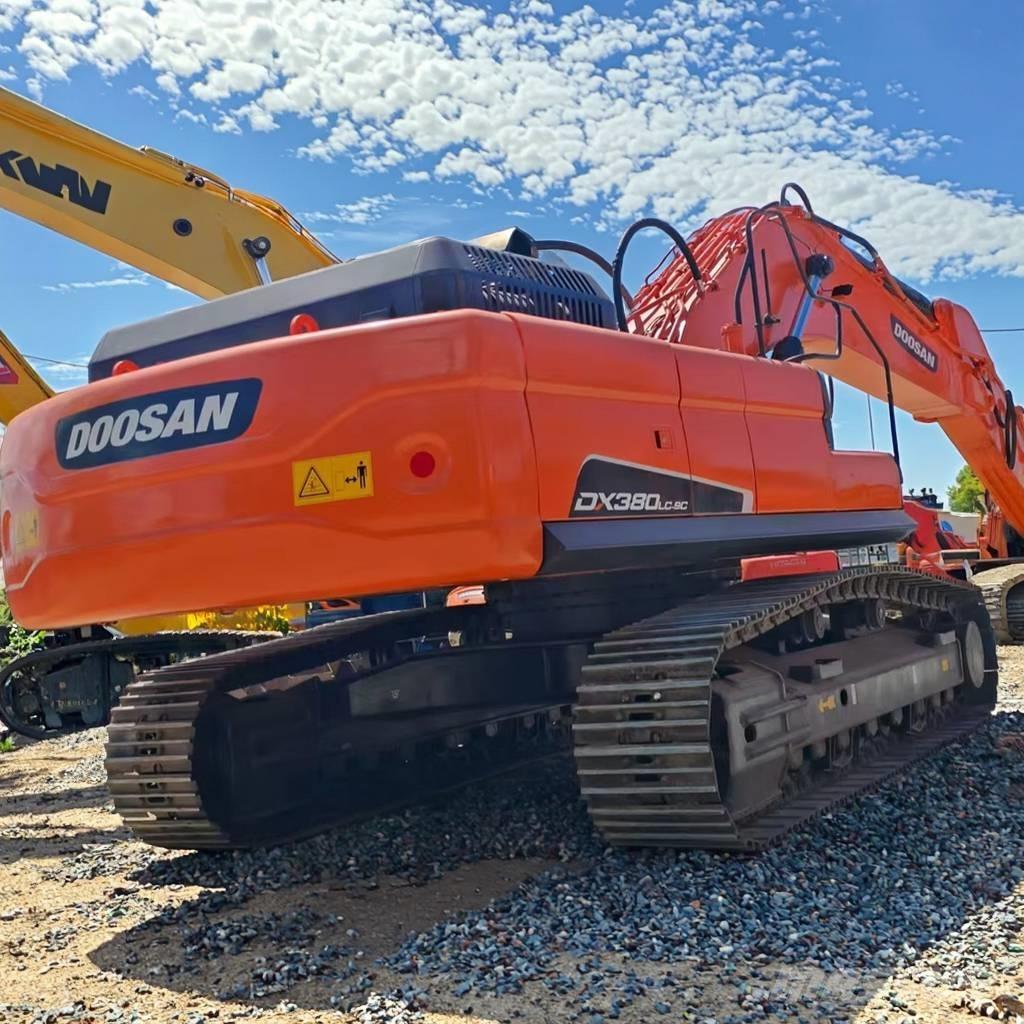 Doosan DX 380 LC Paletli ekskavatörler