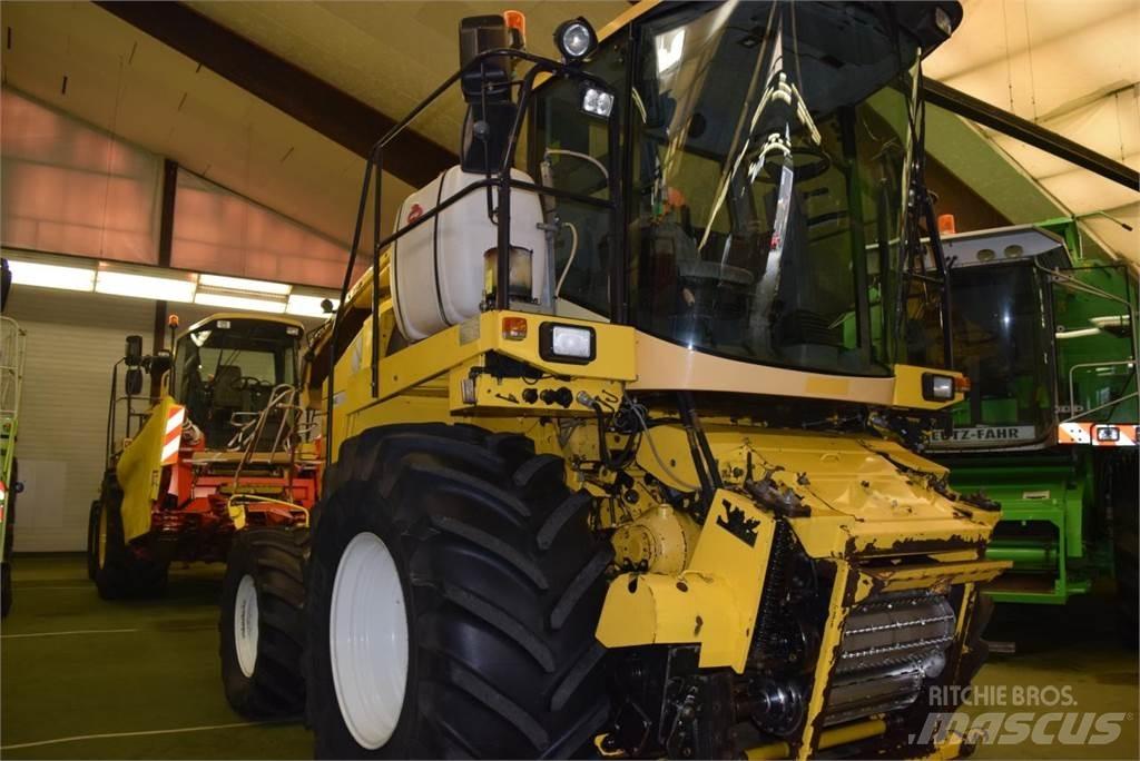 New Holland FX 40 Kendi yürür silaj makinalari