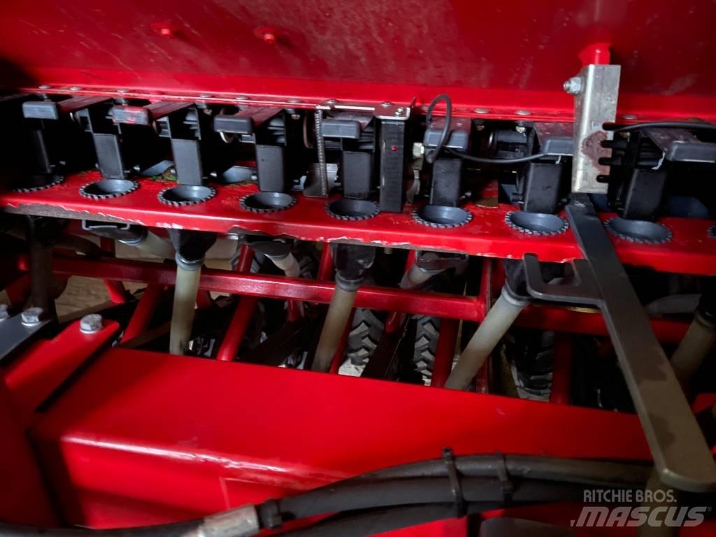 Tume Titan3000 Kombine hububat mibzerleri
