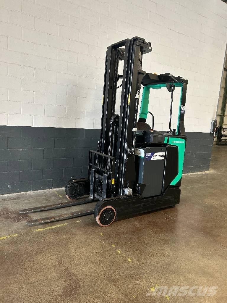 Mitsubishi RB 16N2C Reach truck - depo içi istif araçları