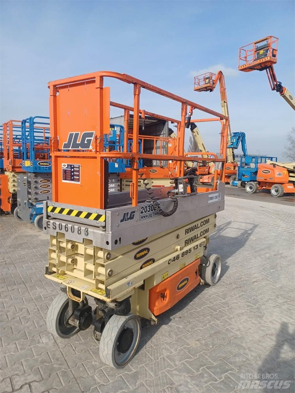 JLG 2030ES Makasli platformlar