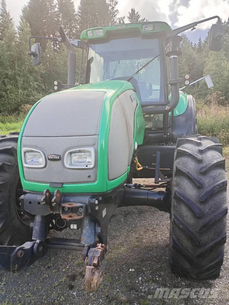 Valtra T190 Hi-tek Traktörler