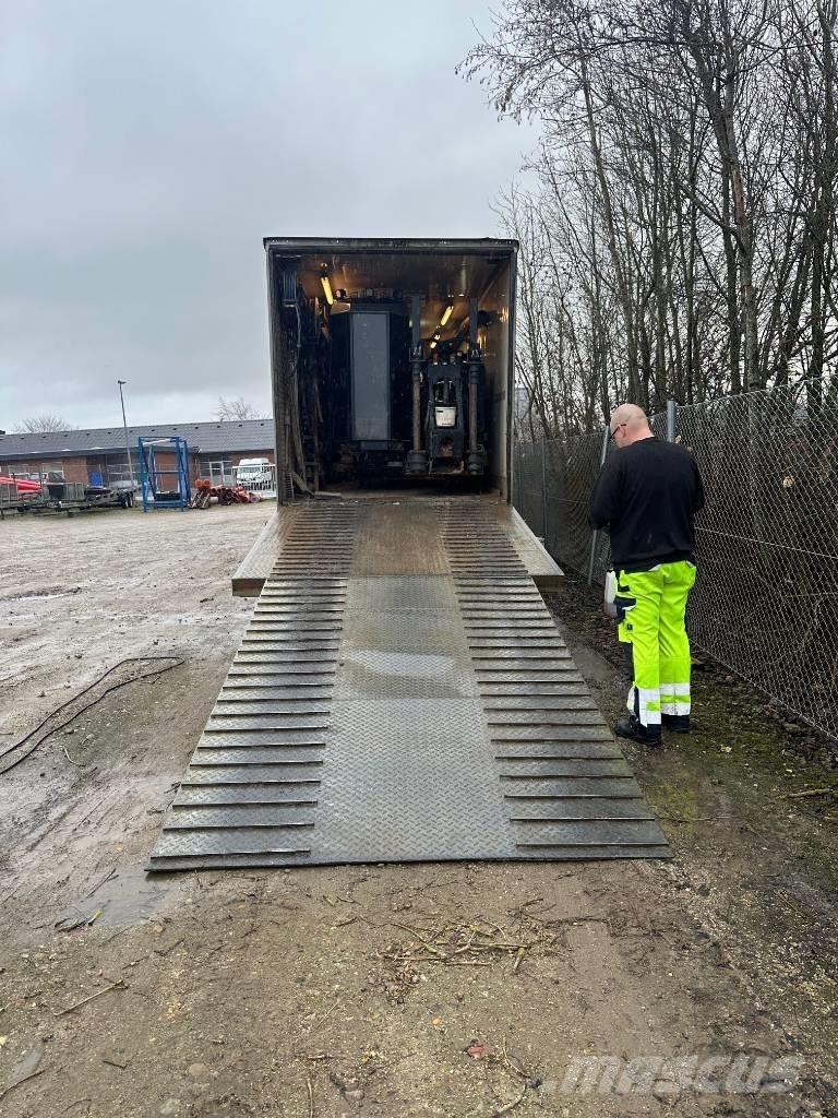 Ditch Witch JT 24 Yatay sondaj makineleri