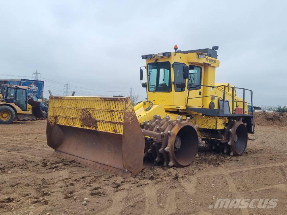 Bomag BC 772 RB-2 Atik eziciler