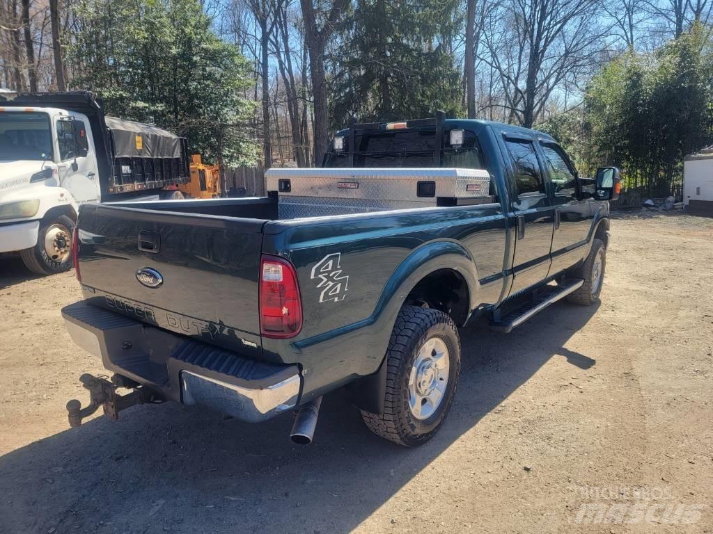 Ford F350 XLT Pikaplar