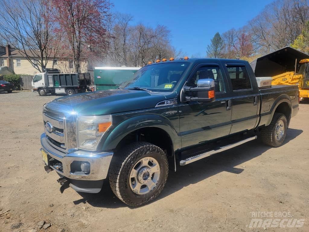 Ford F350 XLT Pikaplar