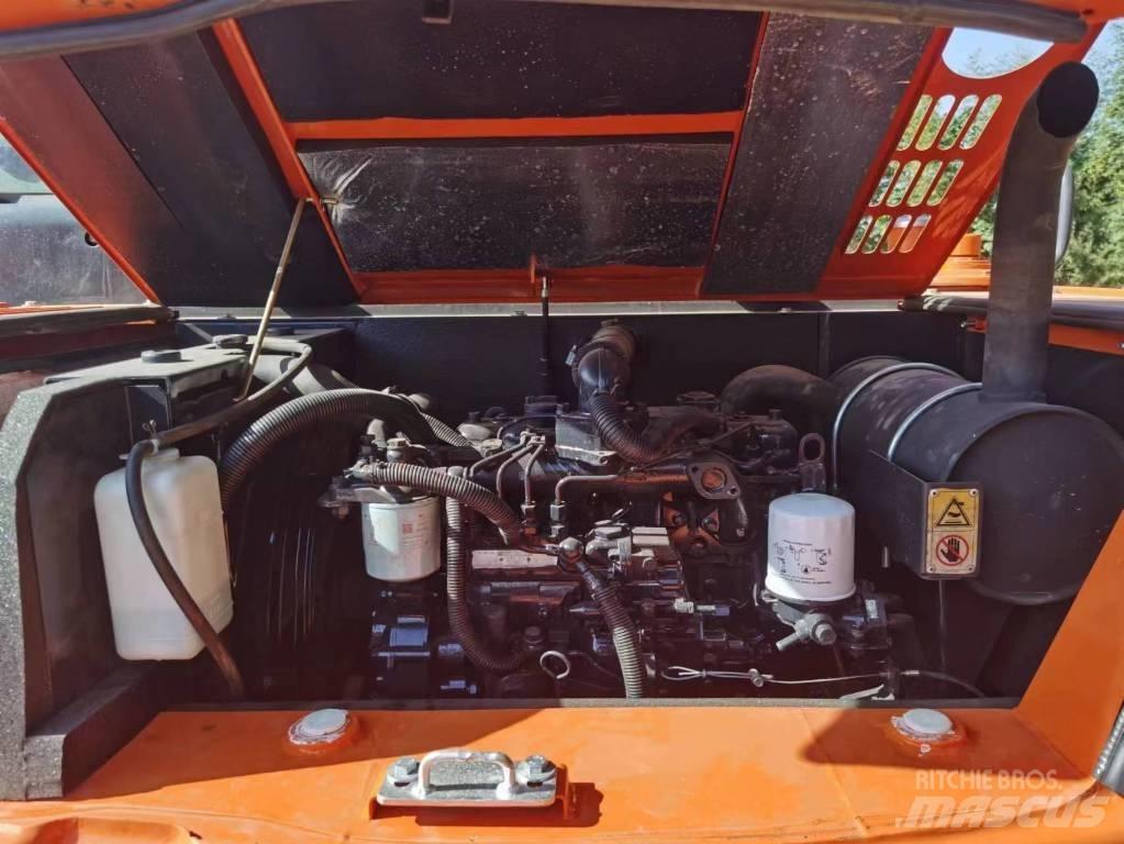 Hitachi ZX 70 Mini ekskavatörler, 7 tona dek