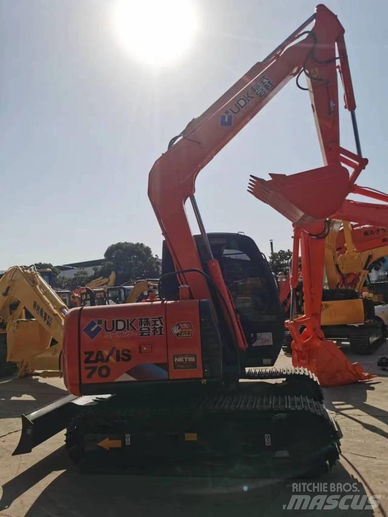 Hitachi ZX 70 Mini ekskavatörler, 7 tona dek