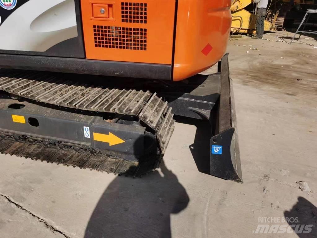 Hitachi ZX 70 Mini ekskavatörler, 7 tona dek