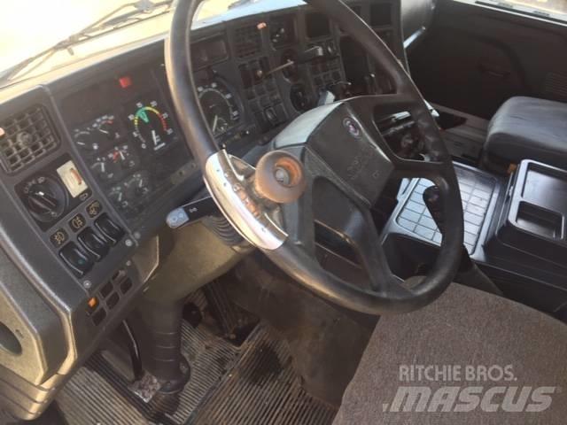 Scania 143-450 Kabinler