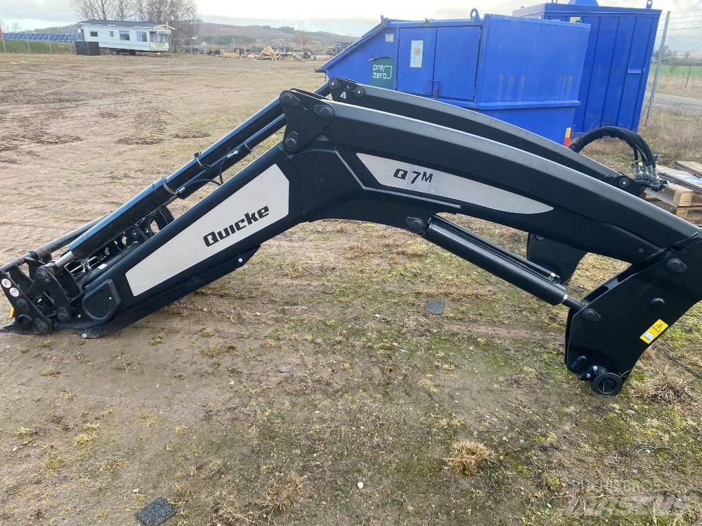 Ålö Q7M- Diger traktör aksesuarlari