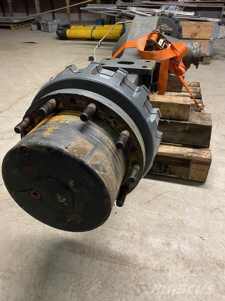 Liebherr Achter Akslar