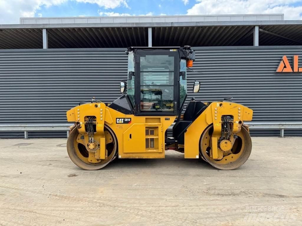 CAT CB10 Çift tamburlu silindirler