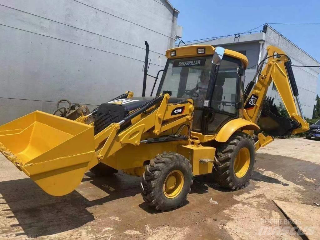 CAT 420F Kazıcı yükleyiciler - beko loder
