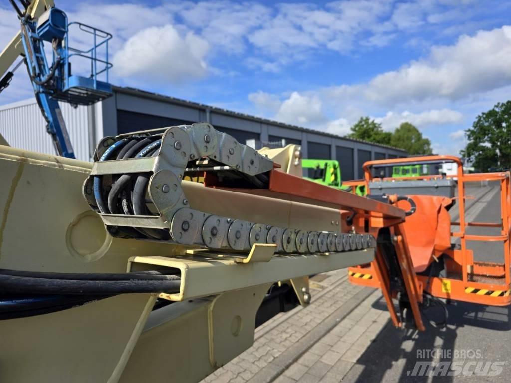 JLG E 450 AJ Körüklü personel platformları