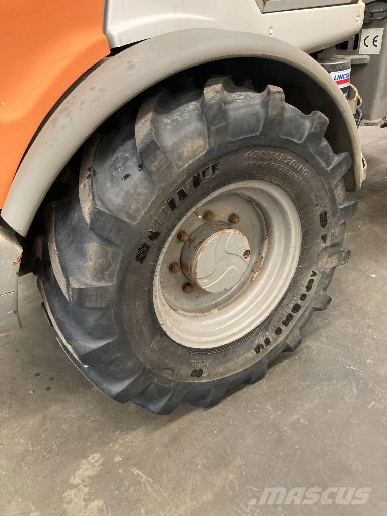 Atlas 65 Tekerlekli yükleyiciler