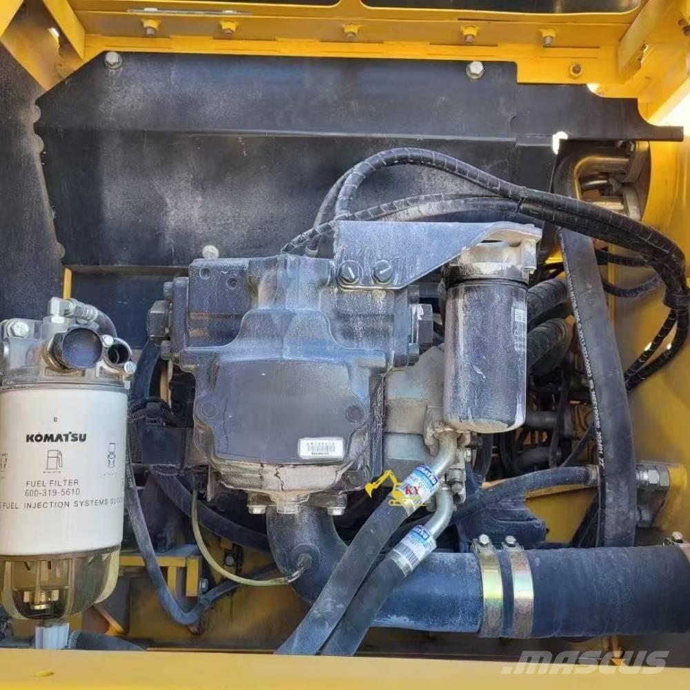 Komatsu PC 210-8 Paletli ekskavatörler