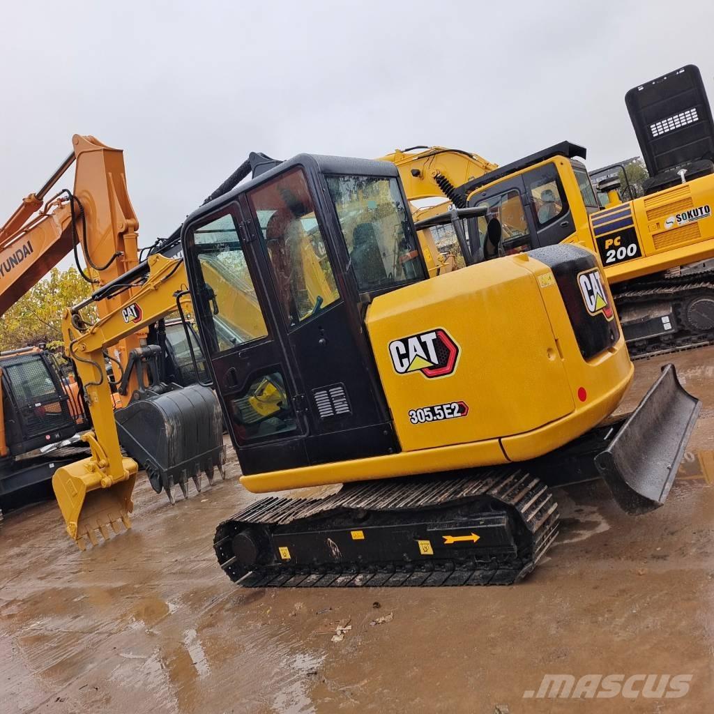 CAT 305.5 E 2 Paletli ekskavatörler