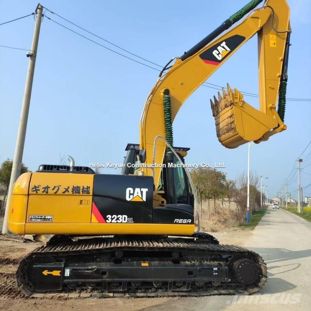 CAT 323gc Paletli ekskavatörler