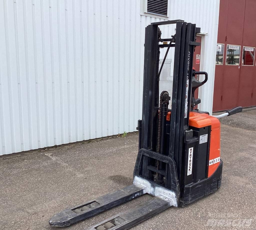 BT SPE 125 Akülü depo ekipmanları
