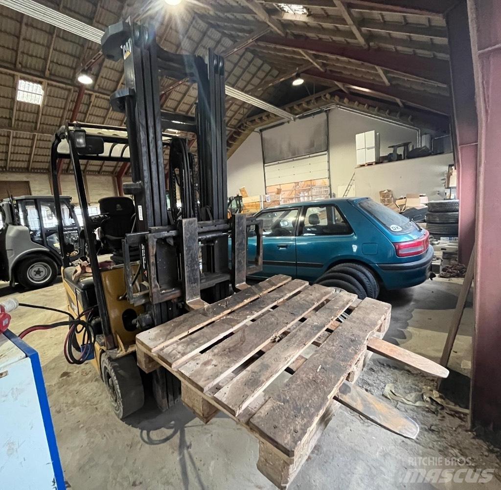 CAT EP 18 Elektrikli forkliftler