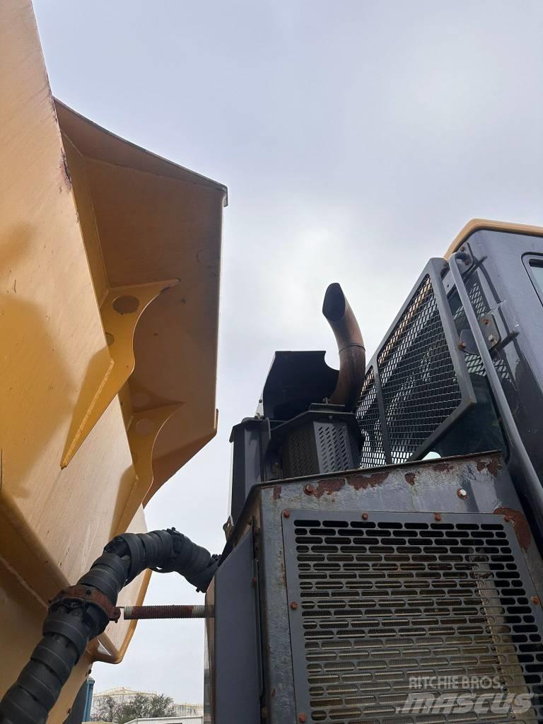 Bell B 40 D Belden kirma kaya kamyonu