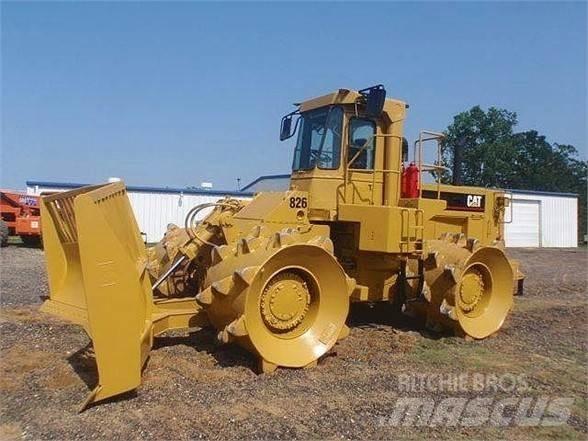 CAT 826C Atik eziciler