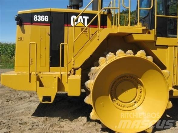 CAT 836G Atik eziciler