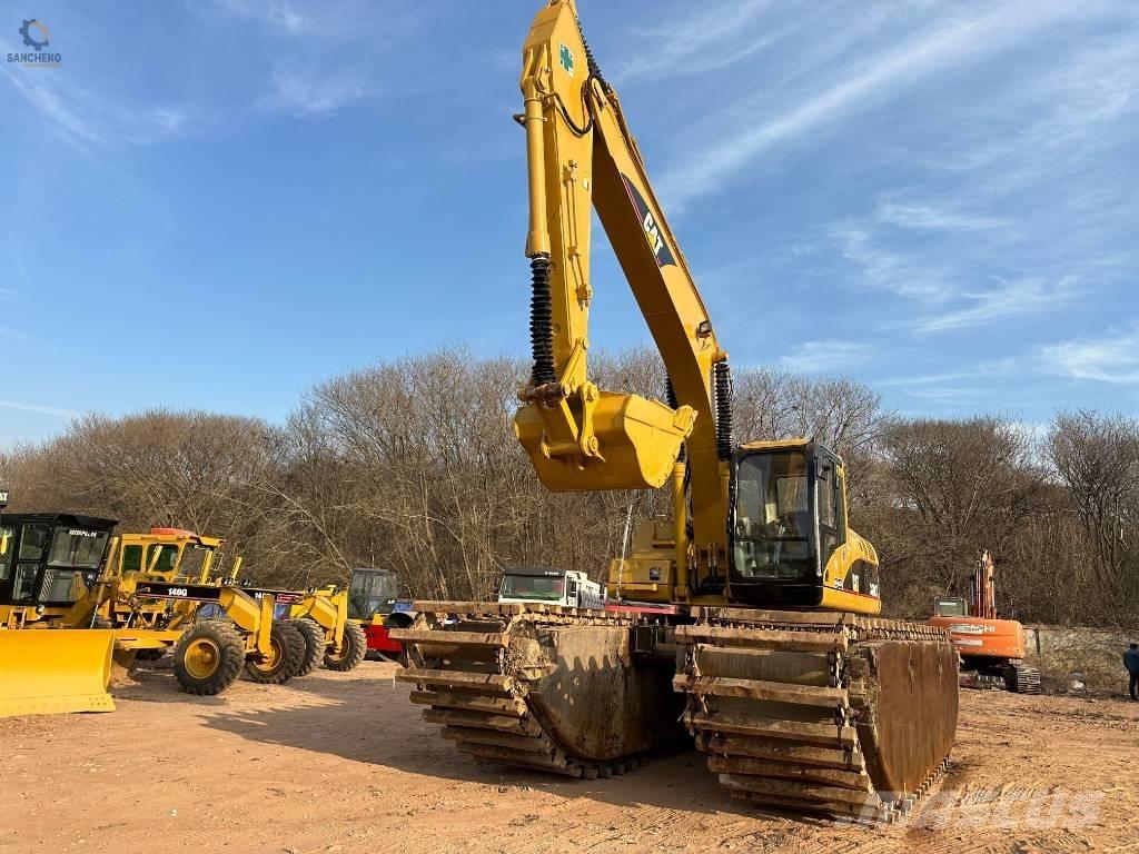 CAT 320 C L Amfibi Ekskavatörler