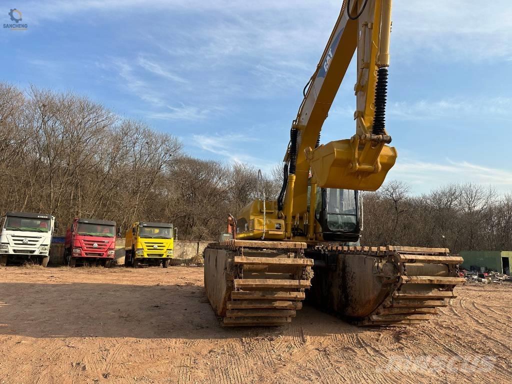 CAT 320 C L Amfibi Ekskavatörler