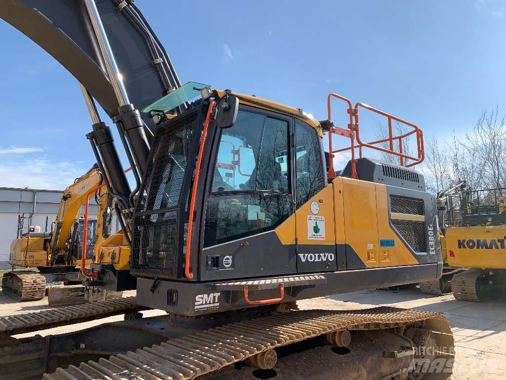 Volvo EC 380 EL Paletli ekskavatörler