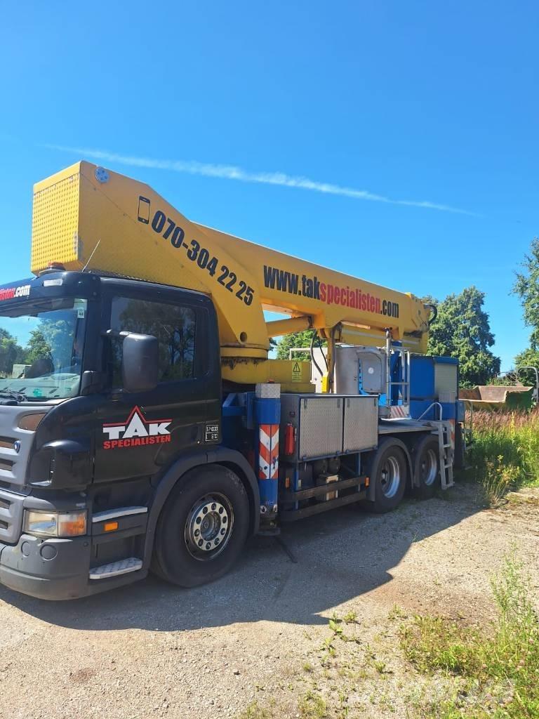 Scania P 3210 Yükleme vinçleri