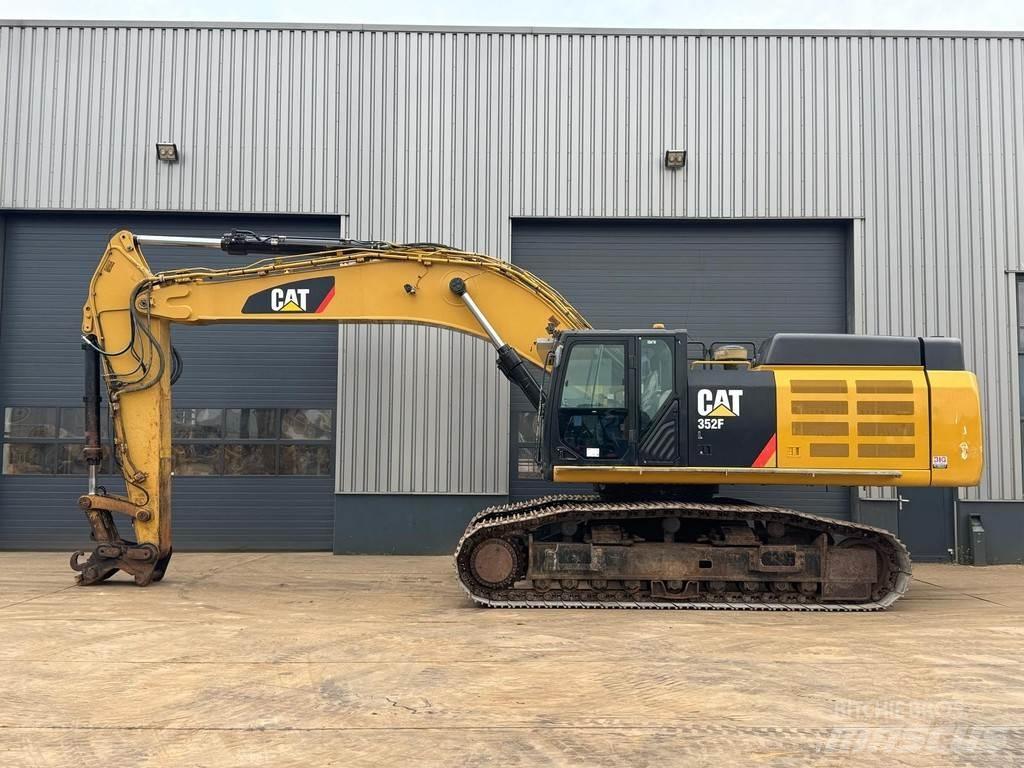 CAT 352F Paletli ekskavatörler