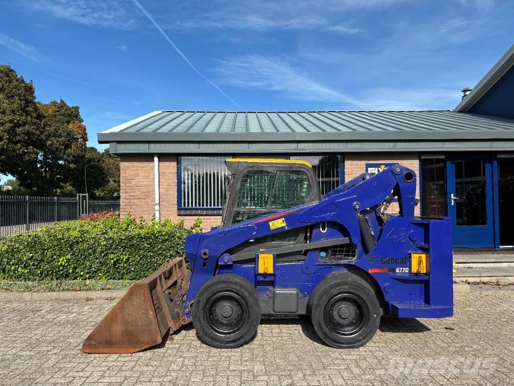 Bobcat S 770 Skid steer loderler