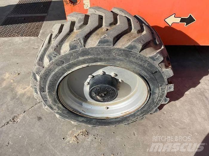JLG 660 SJ Teleskopik personel platformları