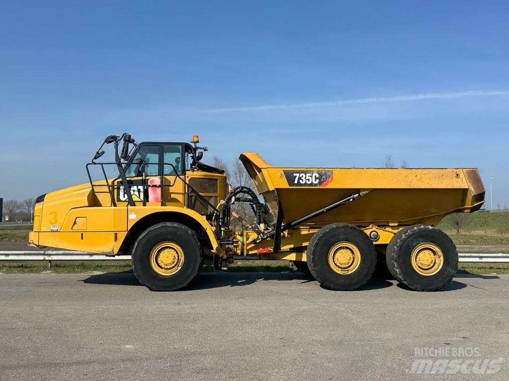 CAT 735C Belden kirma kaya kamyonu