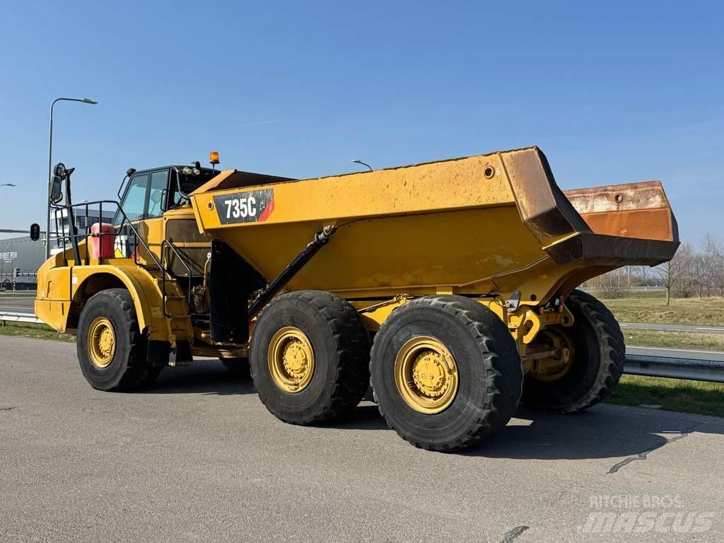 CAT 735C Belden kirma kaya kamyonu