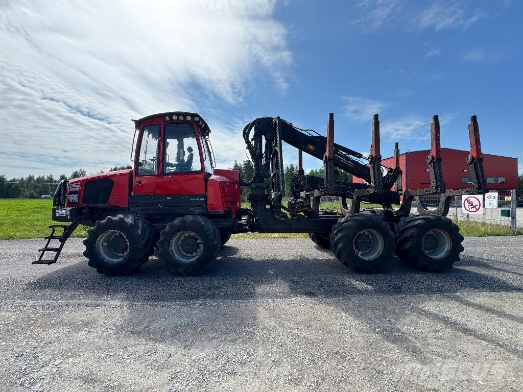 Komatsu 875 Tomruk yükleyici traktörler