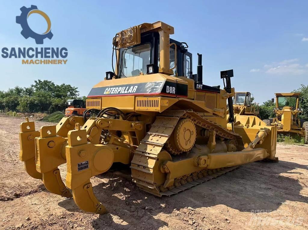 CAT D8R Paletli dozerler
