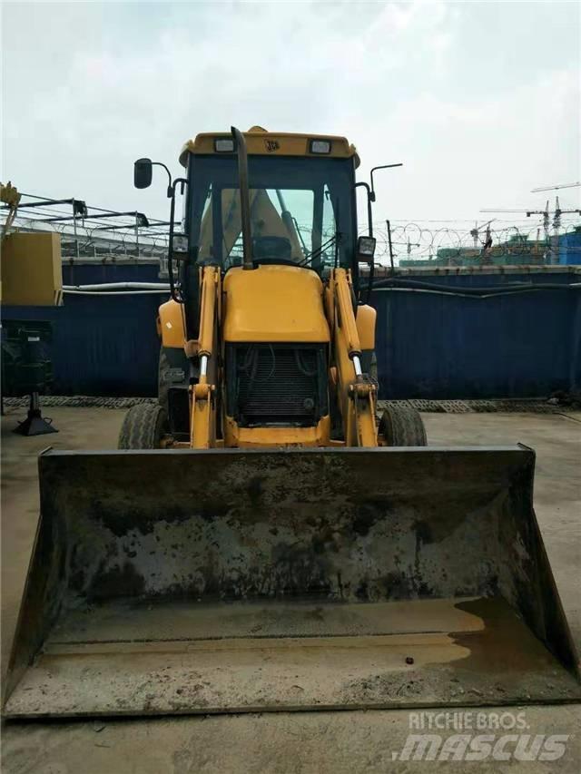 Hyundai R80-7 Paletli ekskavatörler
