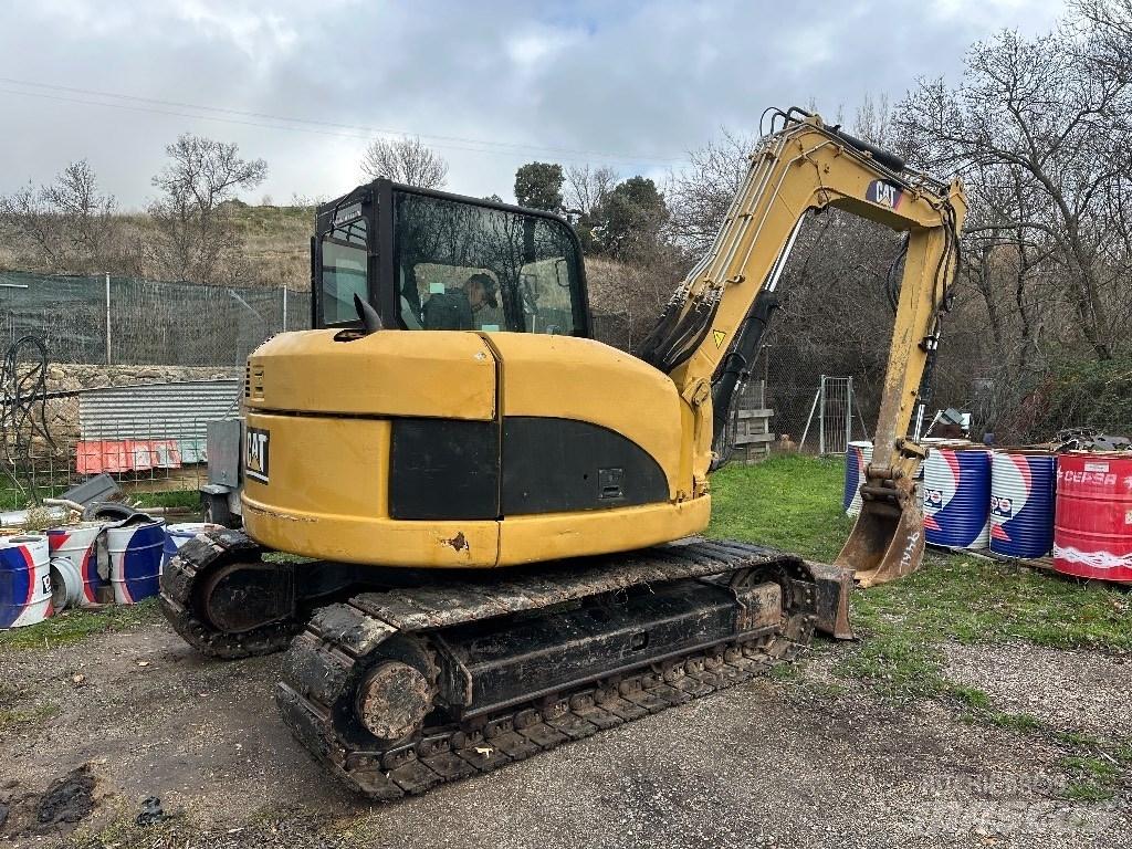 CAT 308 D Paletli ekskavatörler