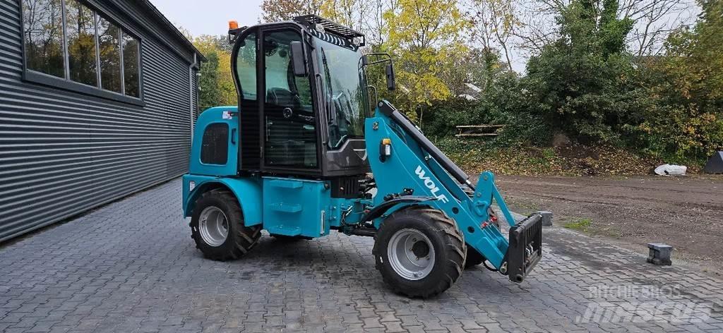 Wolf R906 Tekerlekli yükleyiciler