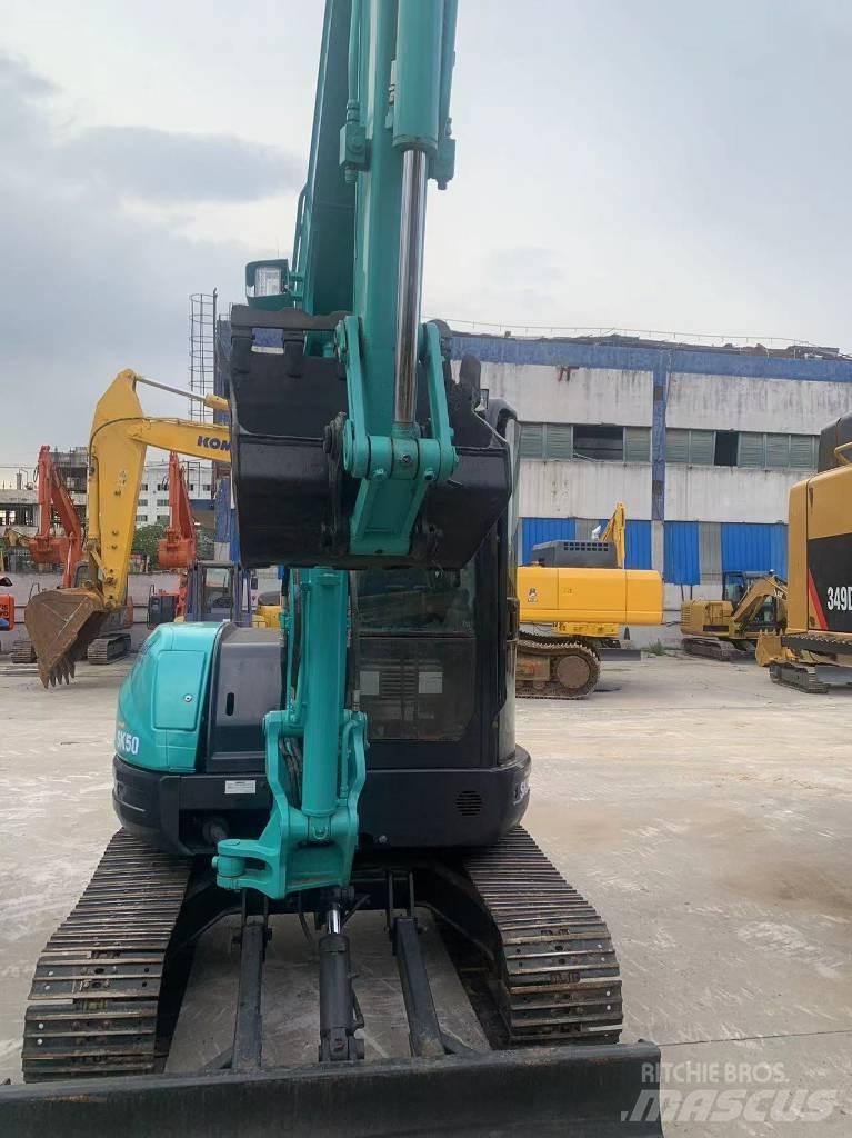 Kobelco 50 Paletli ekskavatörler