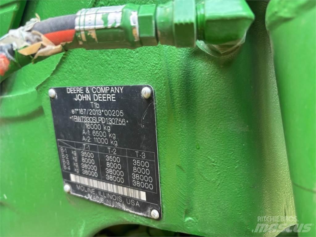 John Deere 7R330 Traktörler