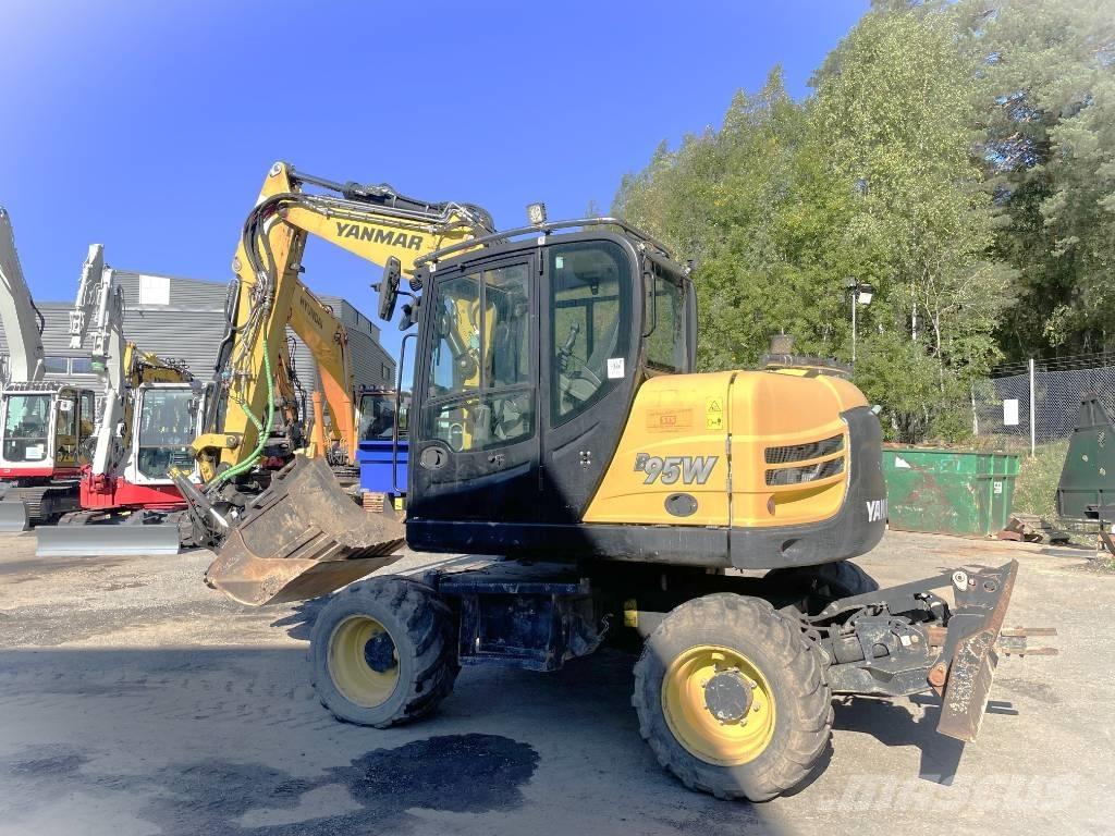 Yanmar B 95 W Lastik tekerli ekskavatörler