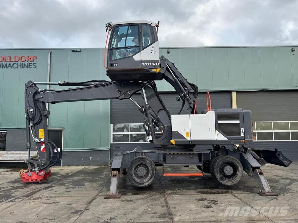 Volvo EW220 E Atık taşıma araçları